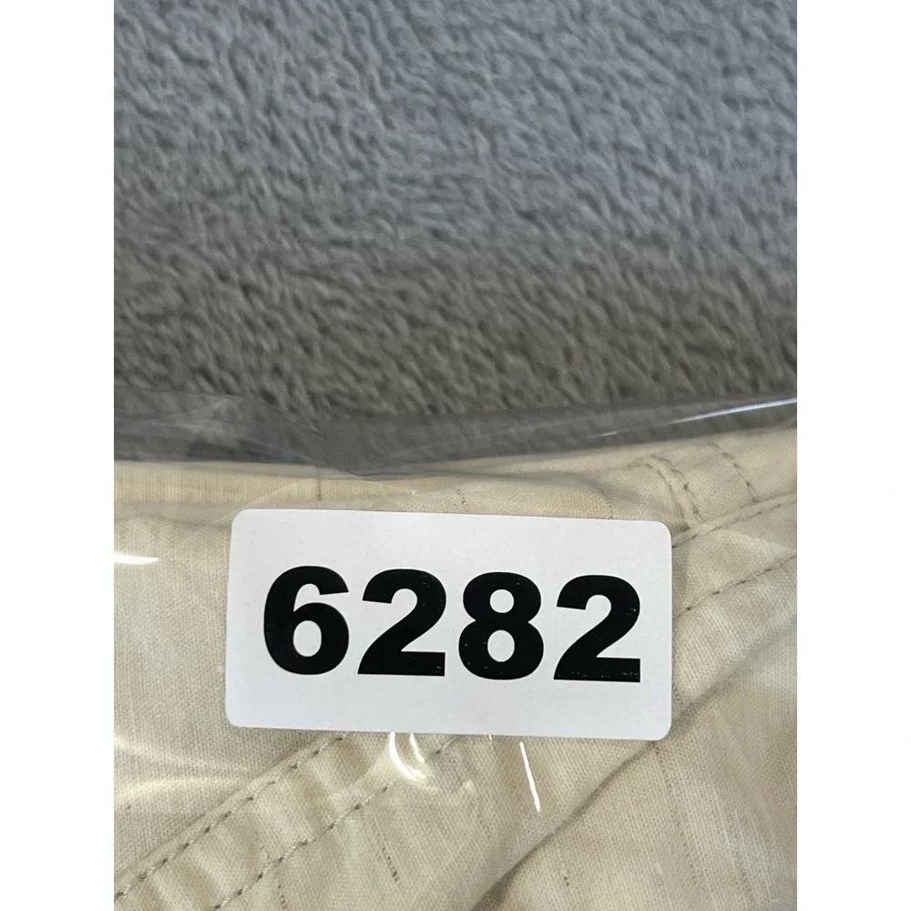 Levis welcome resell